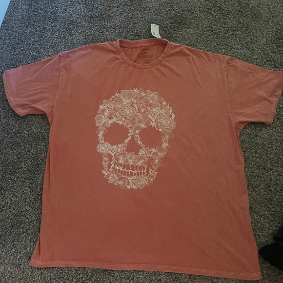 Maurices Tops - Halloween Skull T-shirt Size 2X NEW